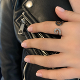 “Txirimiri” White and Black Diamond Bling Ring - Yin & Yang