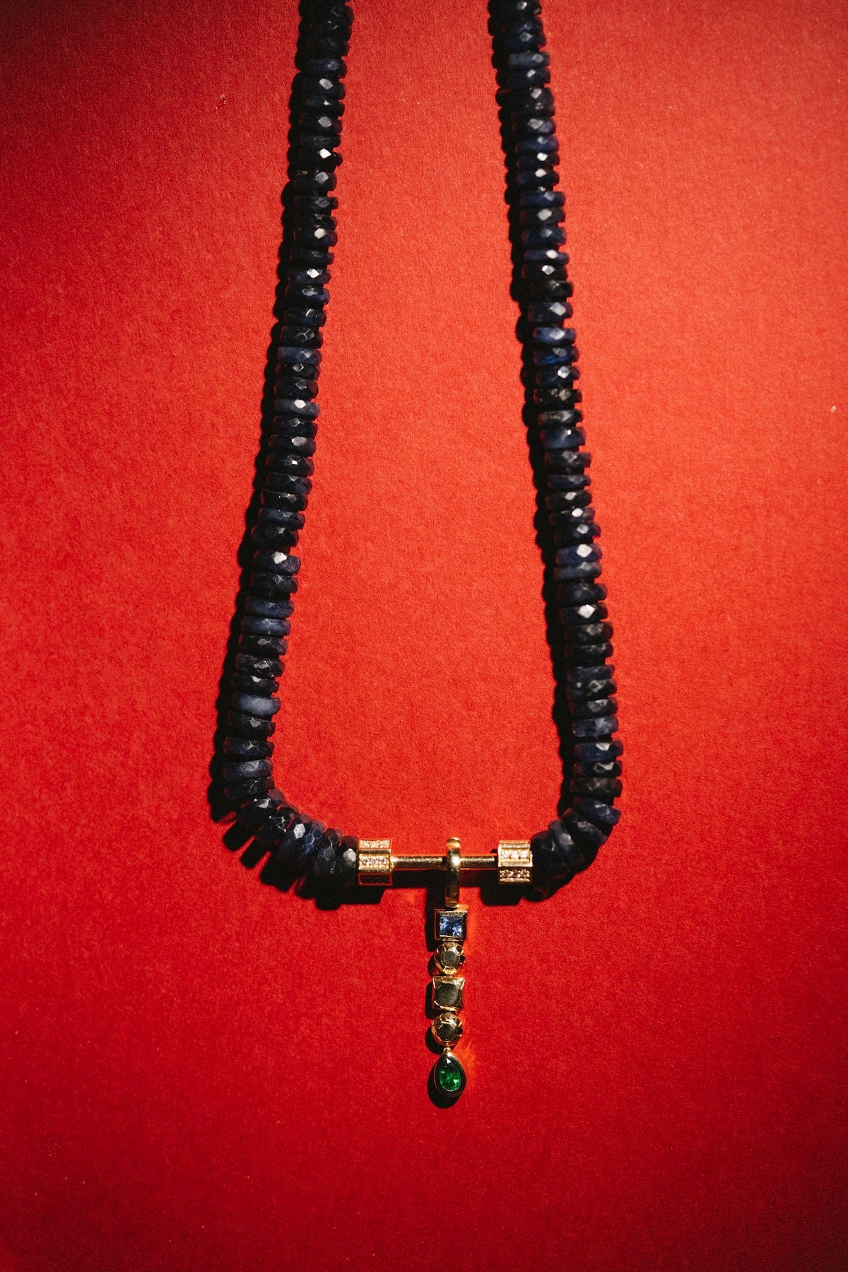 "Sempiterno" Dangler Pendant - Sapphire and Emerald