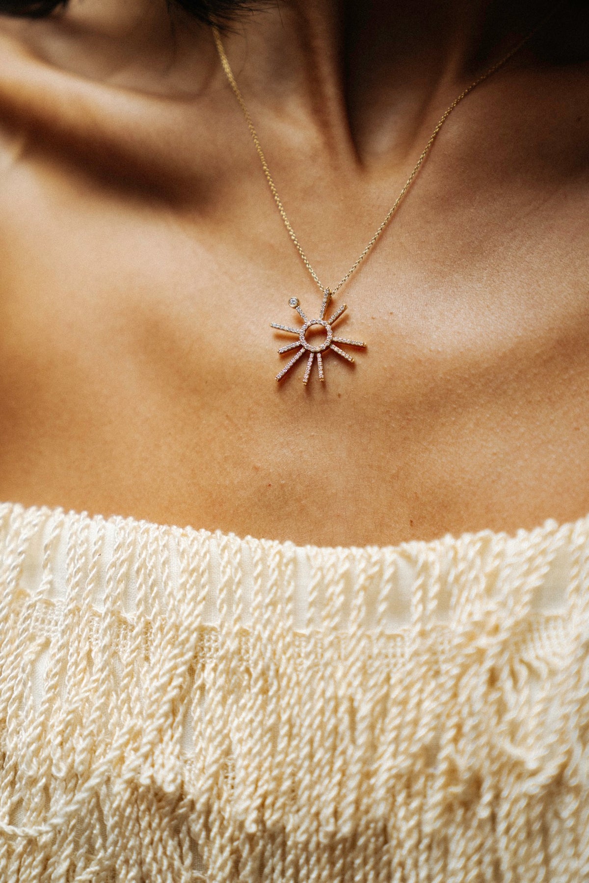 ¡Buenos Días! "Etérea" Pavé Diamond Necklace