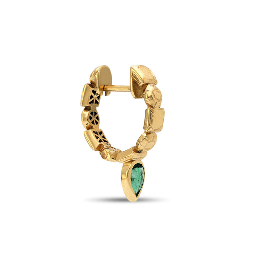 “Sempiterno” Emerald Pear Hoop Earring
