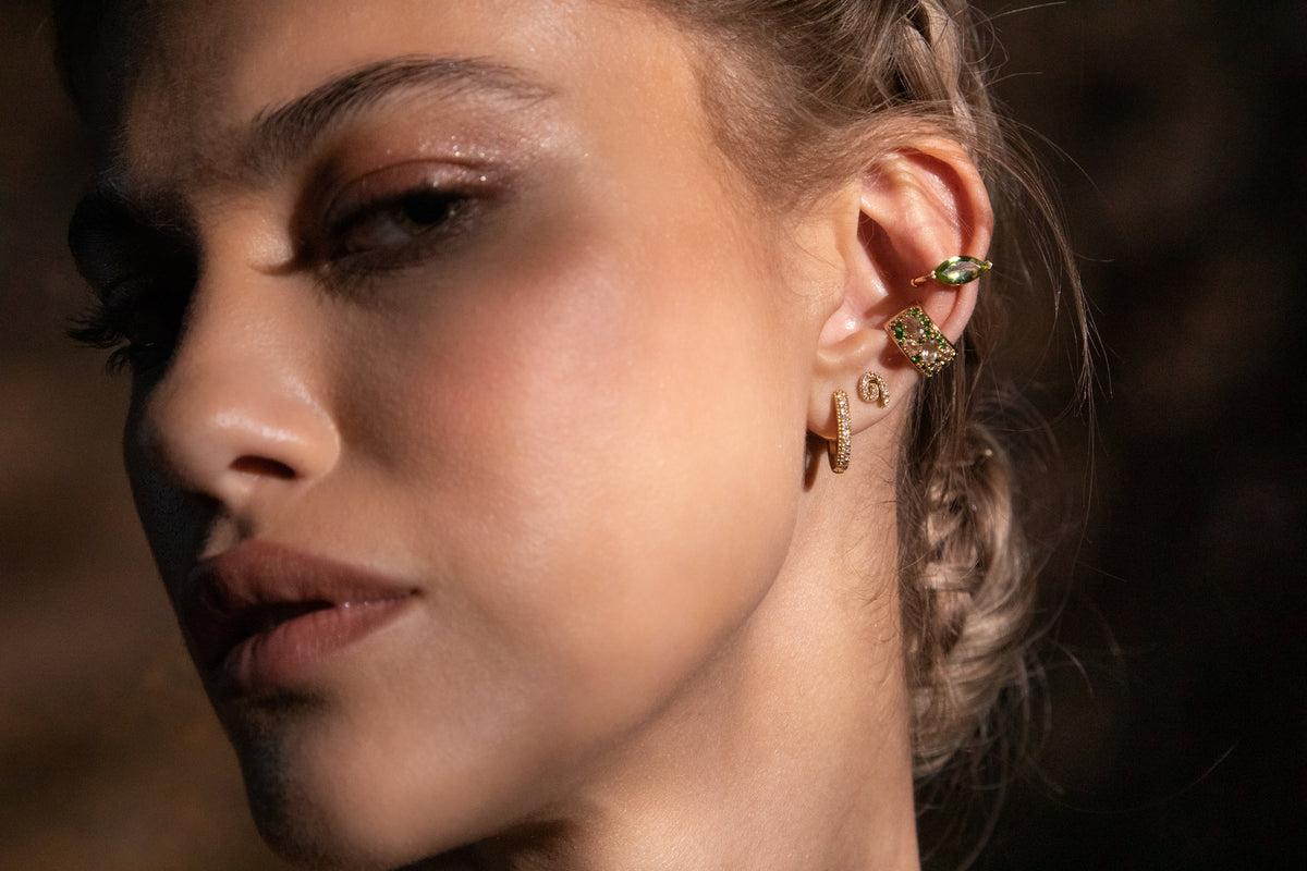 “Sera” Floating Marquise Ear Cuff - Peridot (no piercing)