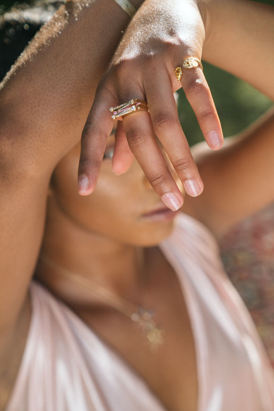 ¡Buenos Días! “Horizon” Ray Ring in Yellow Gold with Pink Sapphires