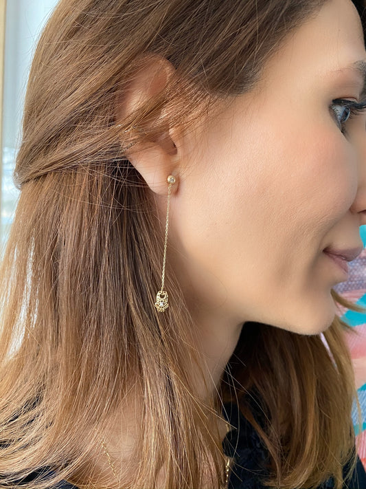 “Atabex Cutout” Chain Drop Earring with Champagne Diamonds